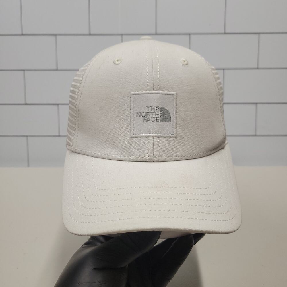 The North Face White Mesh Trucker Hat Snapback Adjustable Logo Patch Cap